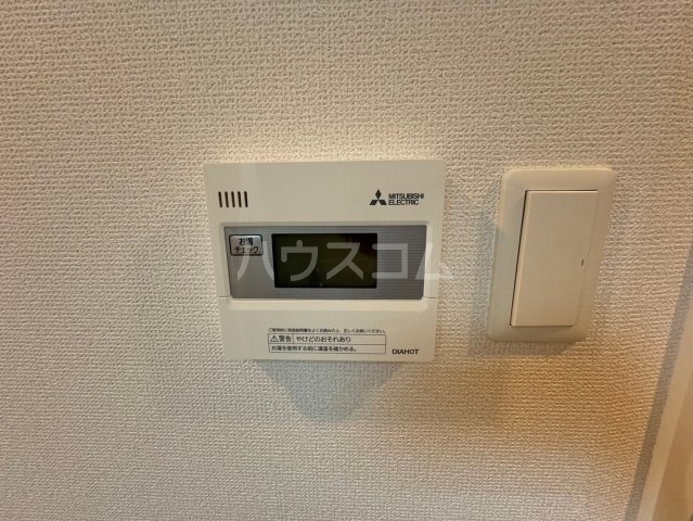 ����14