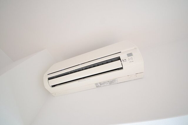����11
