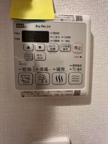 ����11
