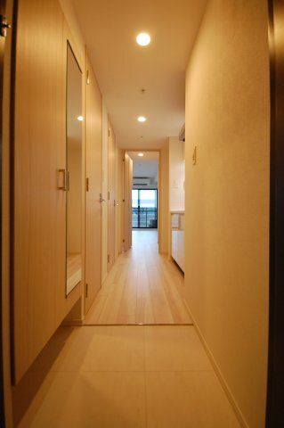 ����11