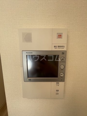 ����10
