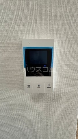 ����11
