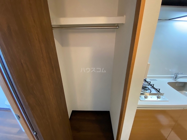 ����7