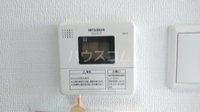����11