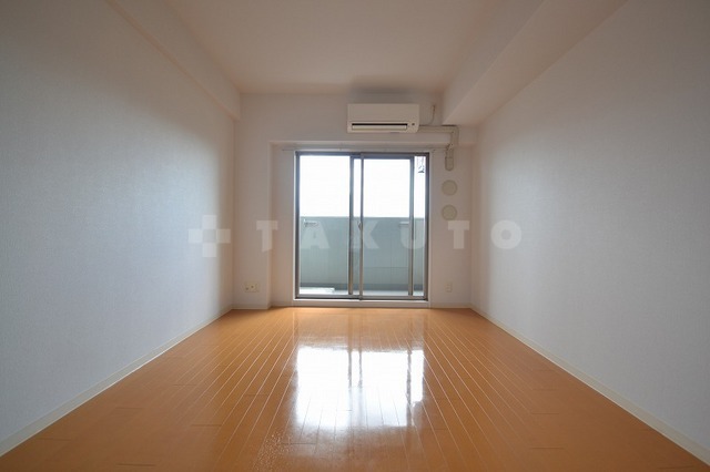 ����13