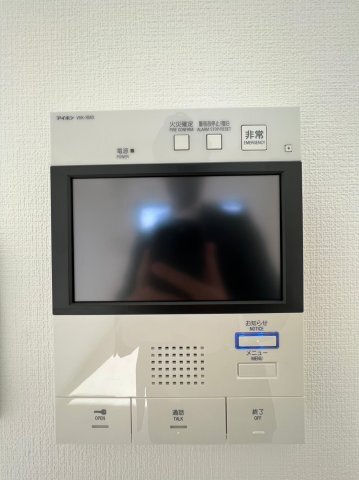 ����10