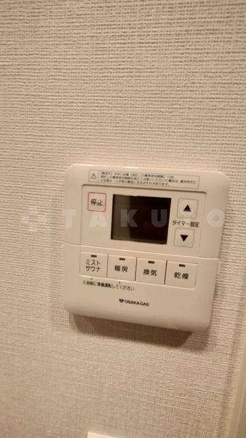 ����14