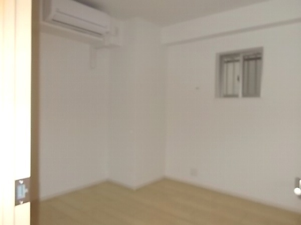 ����6