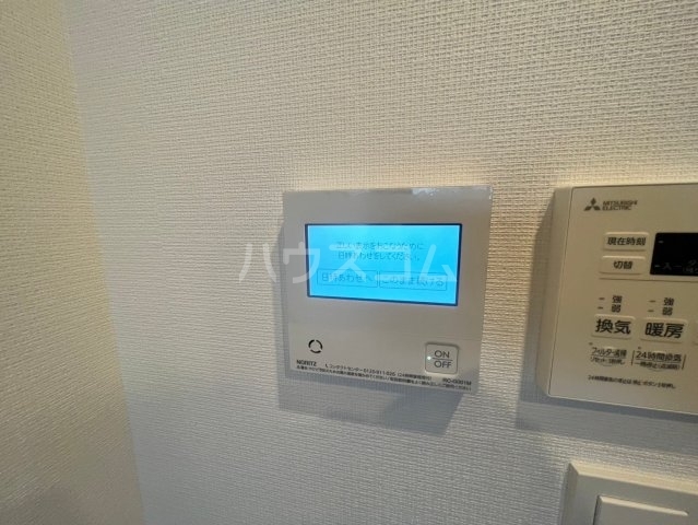 ����14