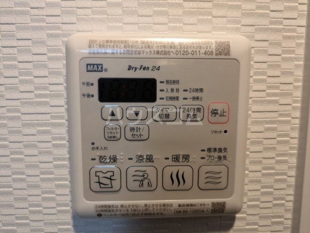 ����26