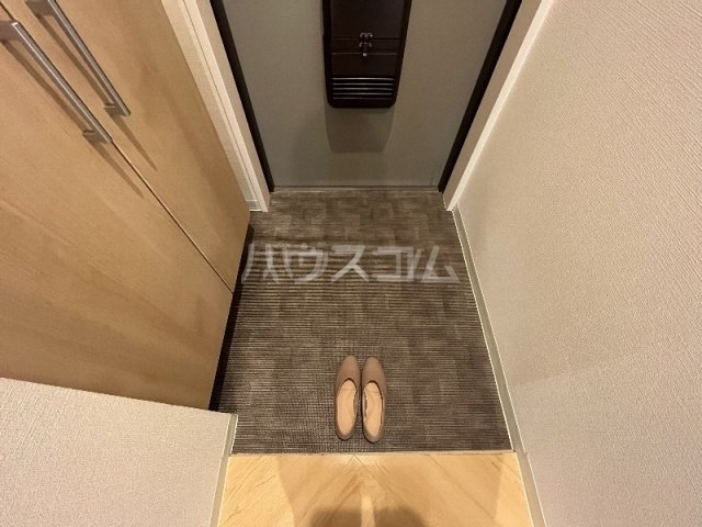 ����7
