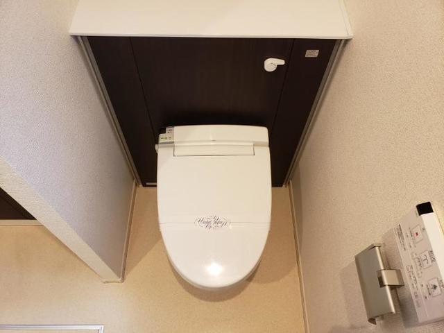 ����5