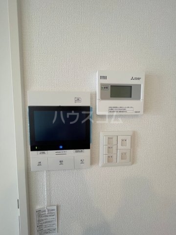 ����7