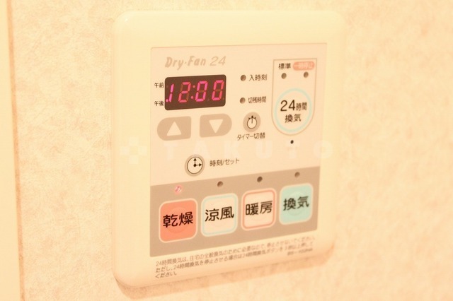 ����11