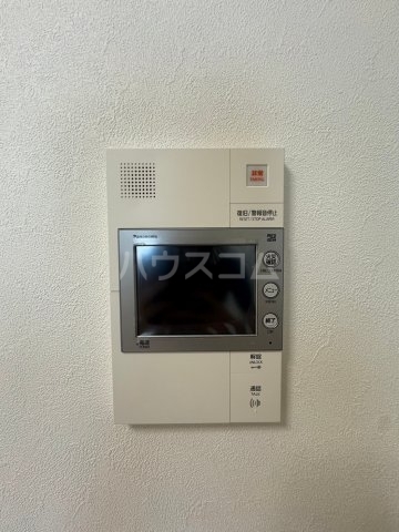 ����13