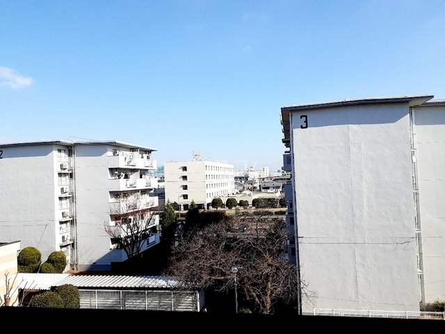 ����7