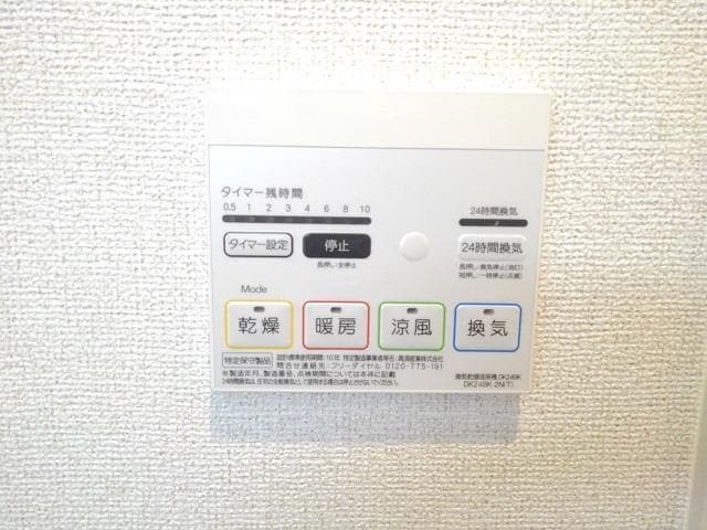 ����6