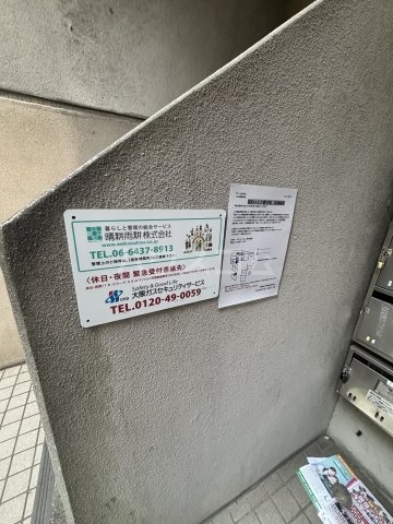 ����15