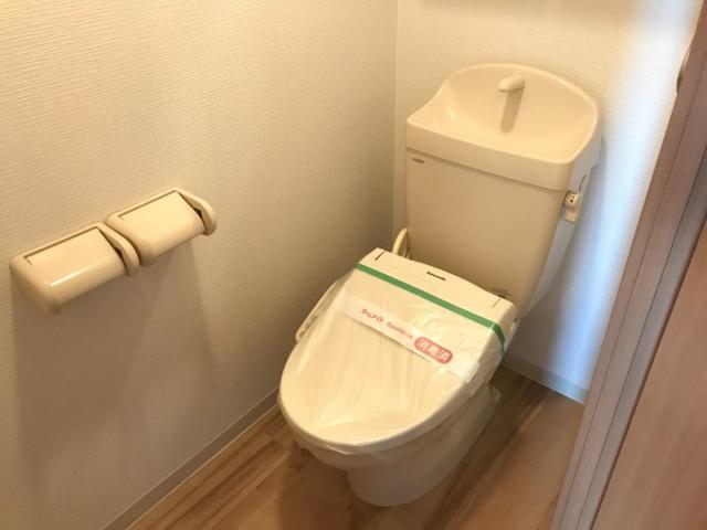 ����7