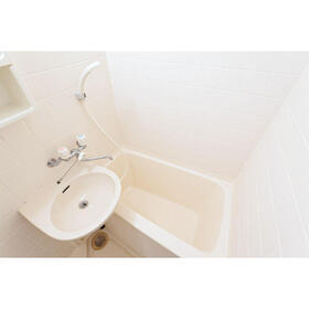 ����8