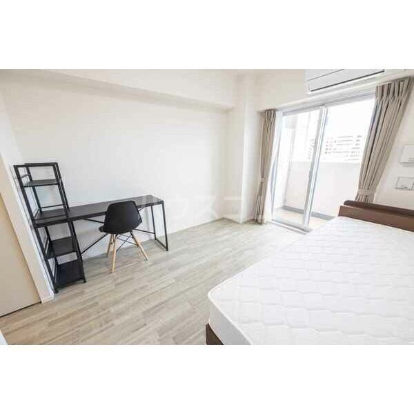 ����1