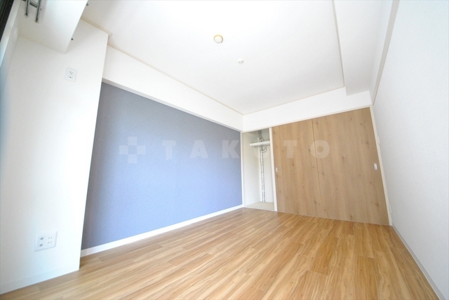 ����6
