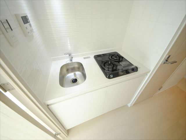����19