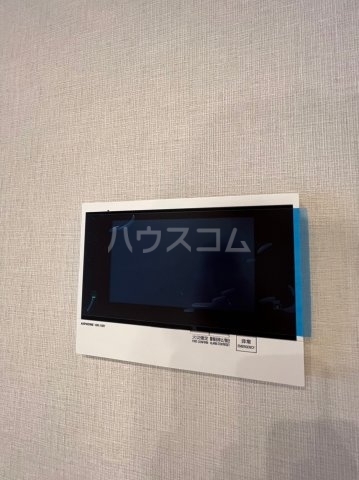 ����8