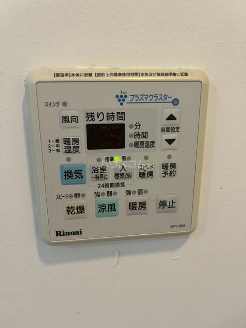 ����18
