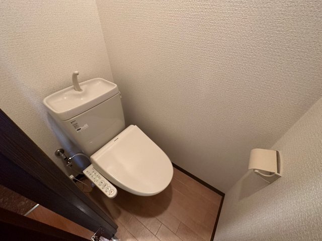 ����6