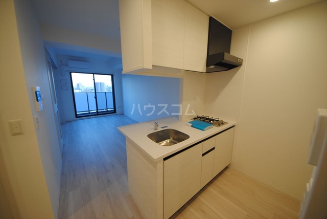 ����14