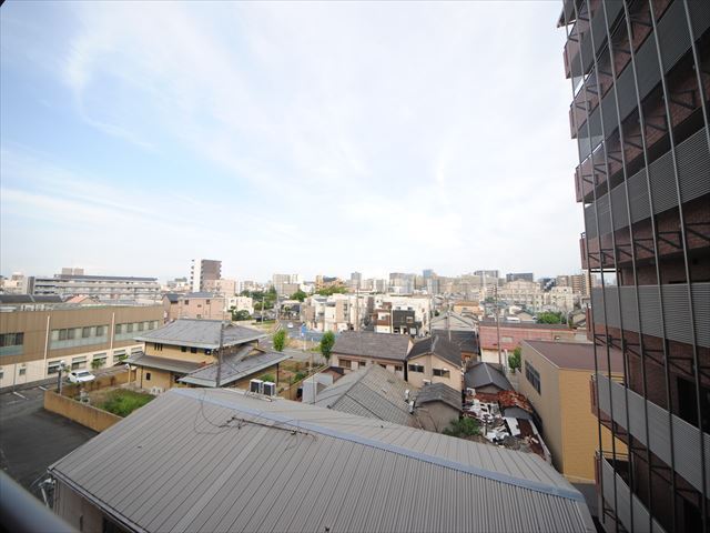 ����11