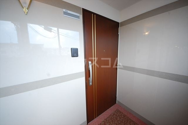 ����14