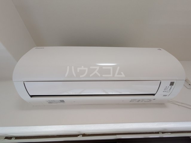 ����11