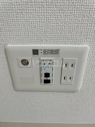 ����14