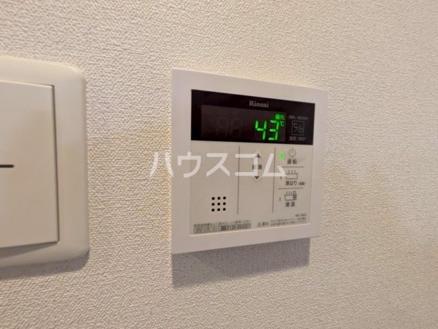 ����11