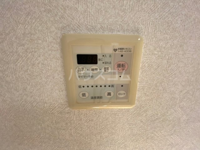 ����6