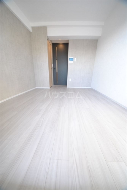 ����1