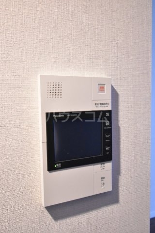 ����24