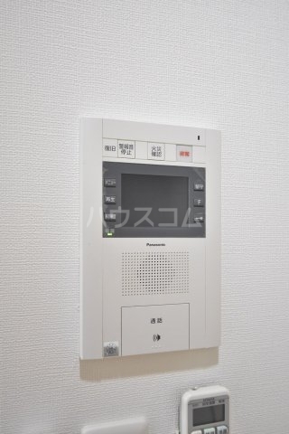 ����10