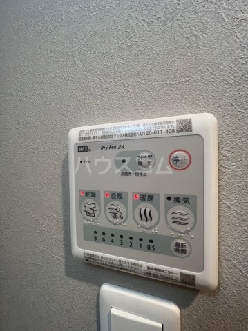 ����11