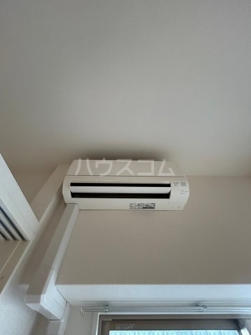 ����11