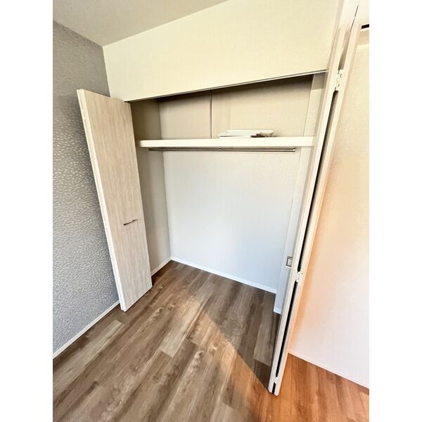 ����6