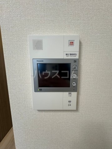 ����10