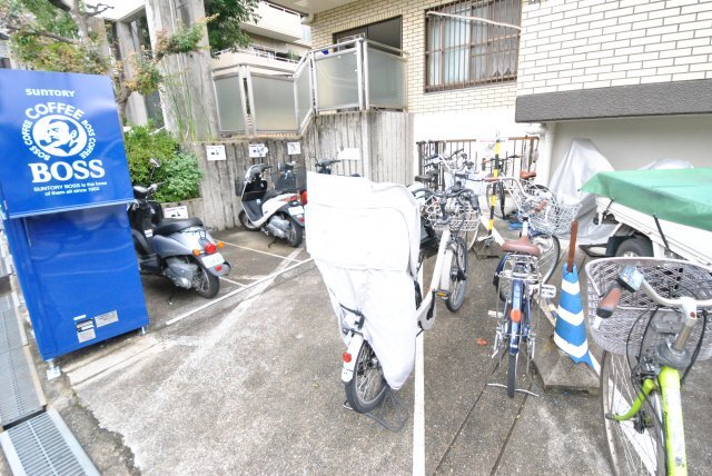����19