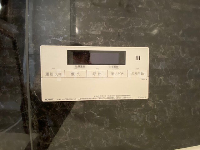����19