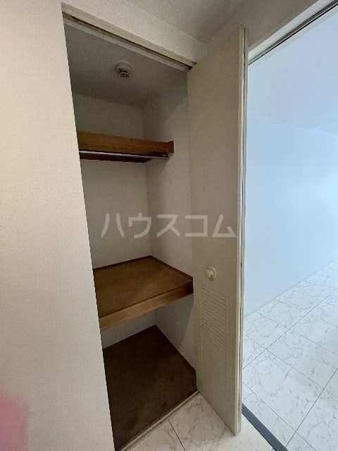 ����6