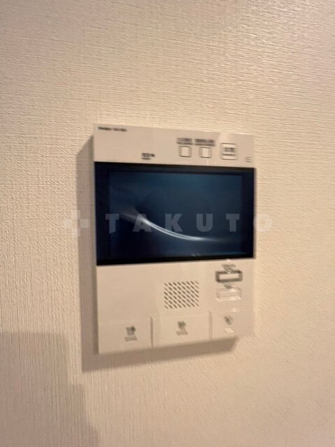 ����10
