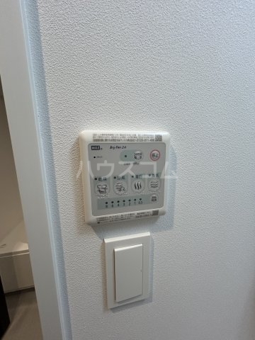 ����14