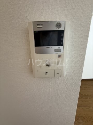 ����14